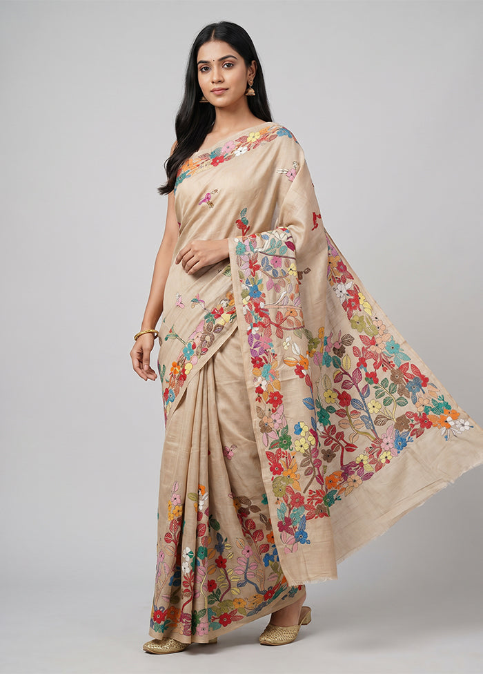 Cream Handloom Kantha Stitch Pure Silk Saree With Blouse Piece
