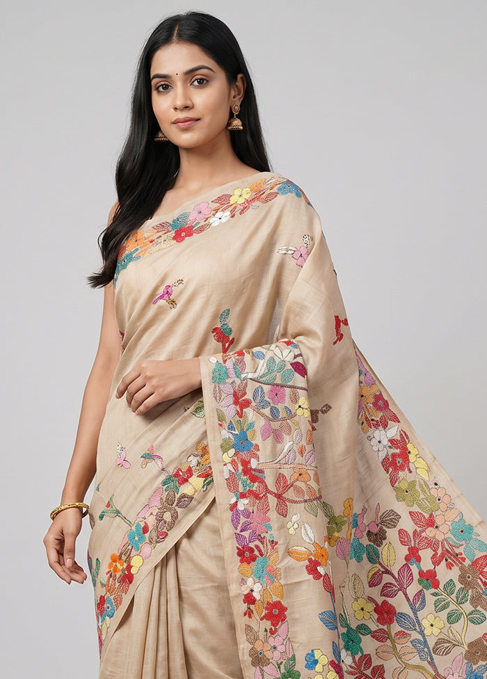 Cream Handloom Kantha Stitch Pure Silk Saree With Blouse Piece
