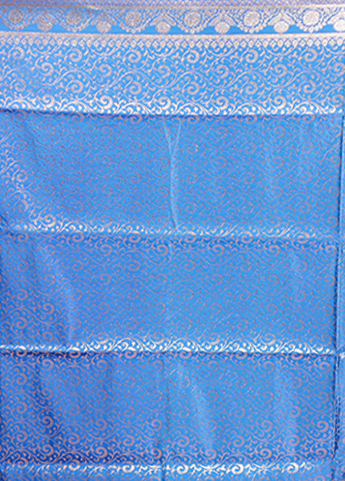 Blue Banarasi Silk Saree With Blouse Piece