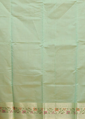 Green Kora Silk Saree With Blouse Piece