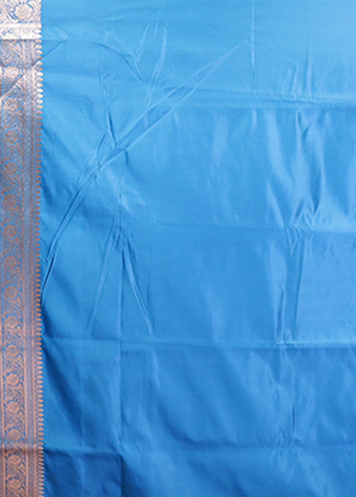 Blue Banarasi Silk Saree With Blouse Piece