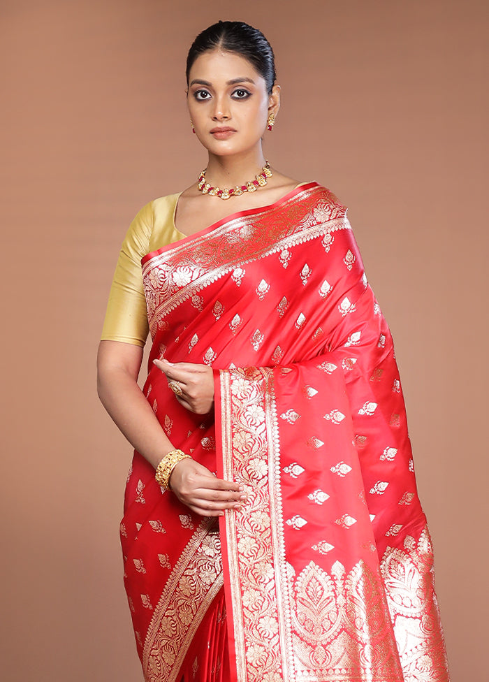 Red Banarasi Silk Saree With Blouse Piece