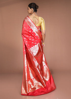 Red Banarasi Silk Saree With Blouse Piece