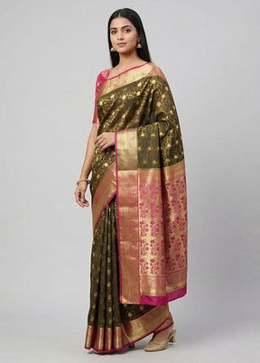 Maroon Kanjivaram Silk Saree With Blouse Piece