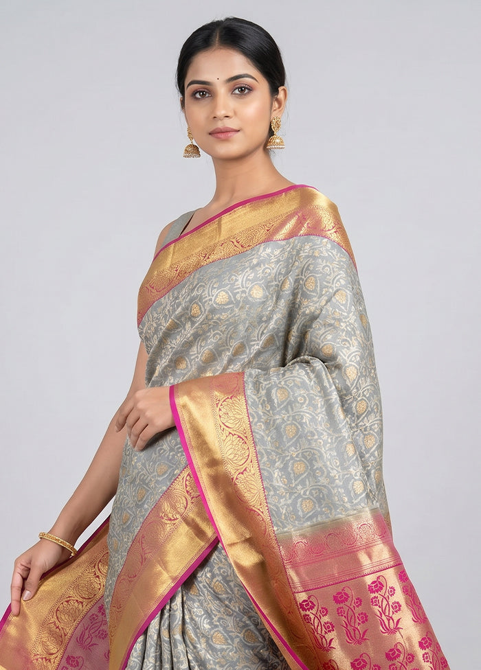 Black Kanjivaram Silk Saree With Blouse Piece