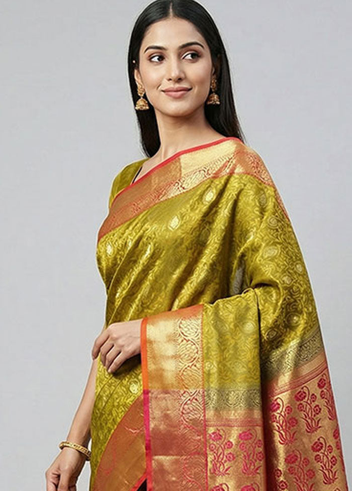Green Kanjivaram Silk Saree With Blouse Piece