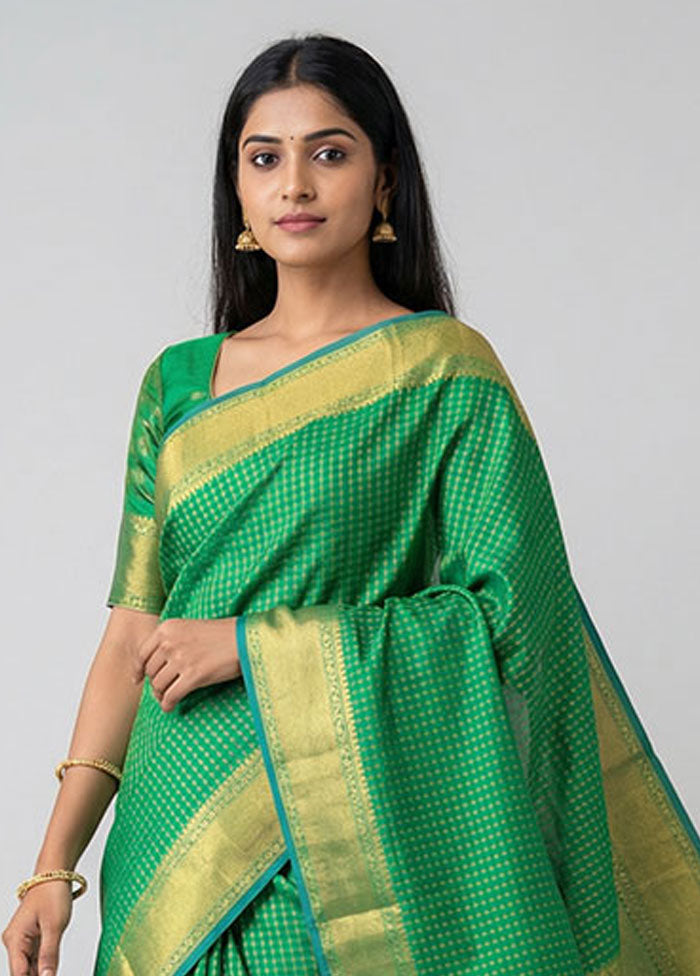 Green Kora Silk Saree With Blouse Piece