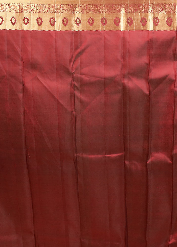 Maroon Handloom Kanjivaram Pure Silk Saree With Blouse Piece