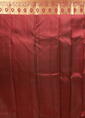 Maroon Handloom Kanjivaram Pure Silk Saree With Blouse Piece