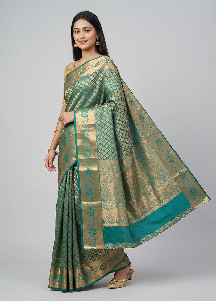 Green Handloom Kanjivaram Pure Silk Saree With Blouse Piece