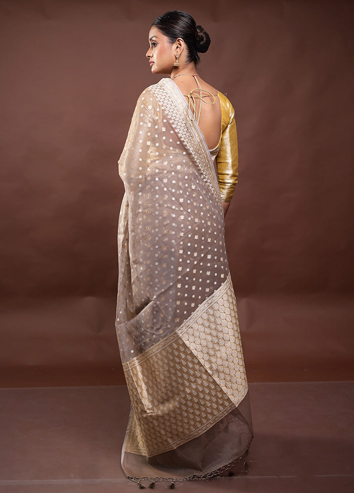 Grey Kora Silk Saree With Blouse Piece