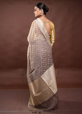 Grey Kora Silk Saree With Blouse Piece