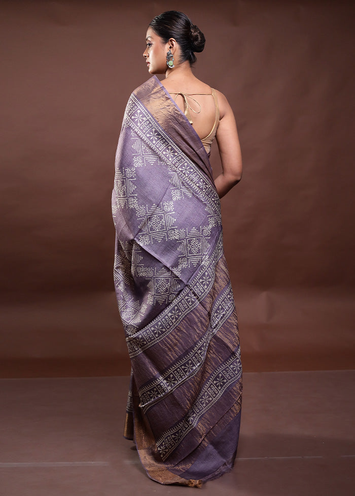 Grey Tussar Silk Saree With Blouse Piece