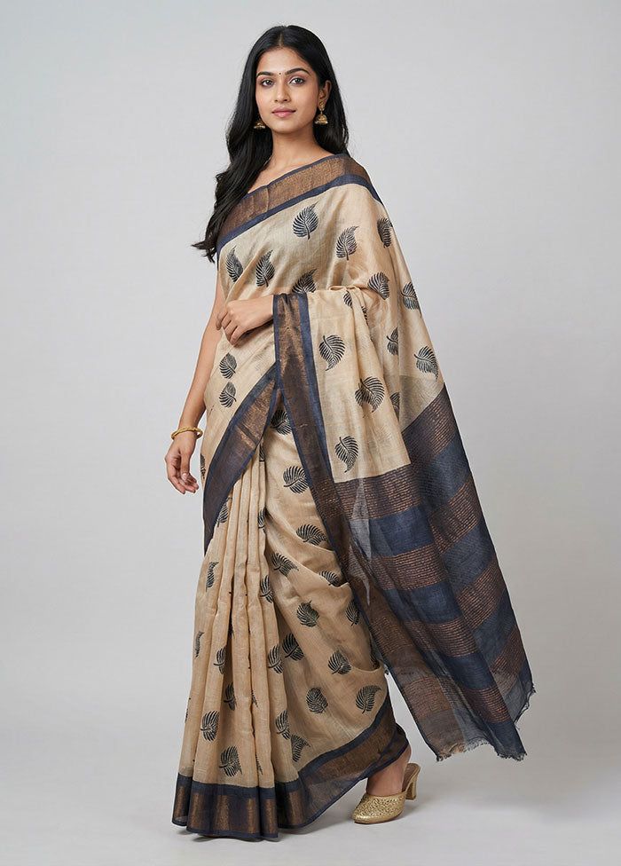 Cream Tussar Silk Saree With Blouse Piece