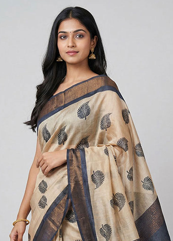 Cream Tussar Silk Saree With Blouse Piece