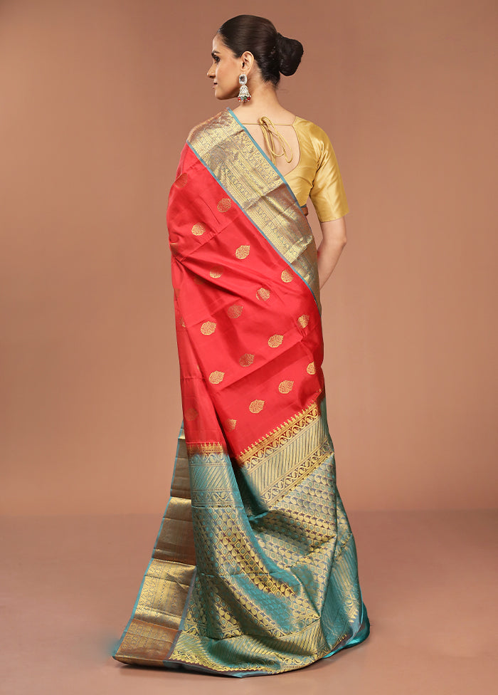 Red Handloom Kanjivaram Pure Silk Saree With Blouse Piece