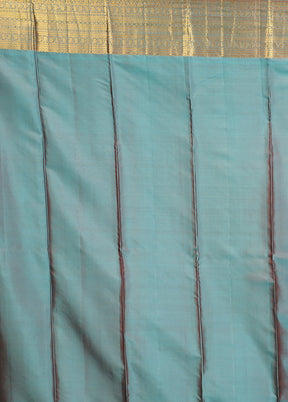 Red Handloom Kanjivaram Pure Silk Saree With Blouse Piece