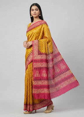 Yellow Printed Silk Saree Without Blouse Piece