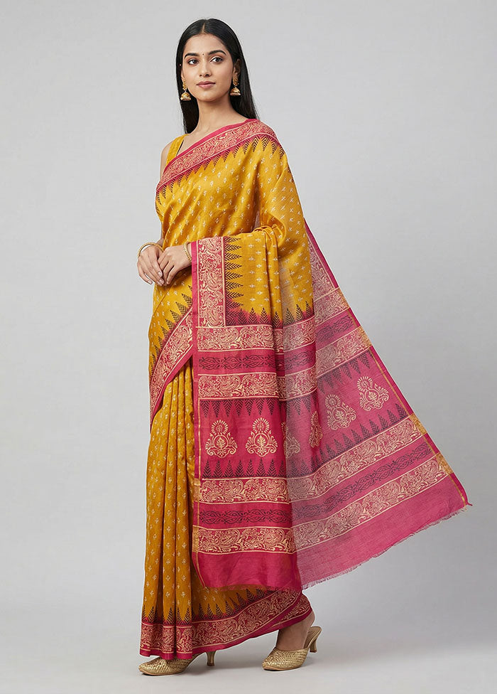 Yellow Printed Silk Saree Without Blouse Piece