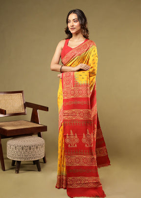Yellow Printed Pure Silk Saree Without Blouse Piece