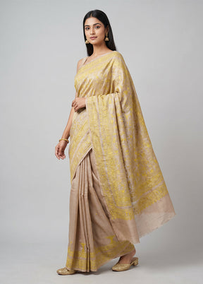 Cream Handloom Kantha Stitch Pure Silk Saree With Blouse Piece