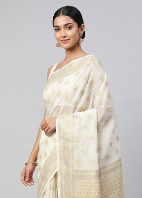White Kora Silk Saree With Blouse Piece