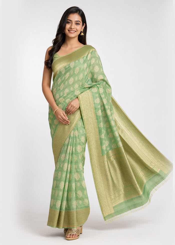 Green Pure Cotton Saree With Blouse Piece