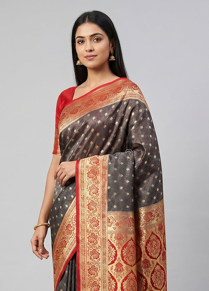 Grey Tanchoi Silk Saree With Blouse Piece