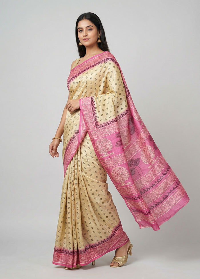 Yellow Printed Silk Saree Without Blouse Piece