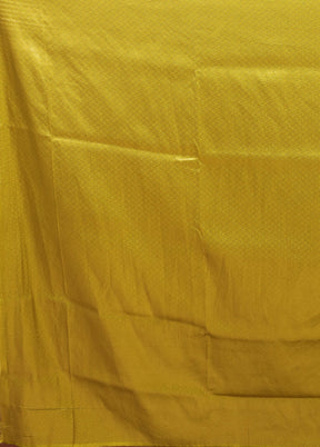 Green Dupion Silk Saree With Blouse Piece