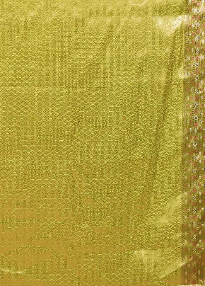 Green Dupion Silk Saree With Blouse Piece