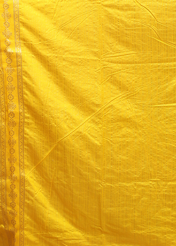 Yellow Dupion Silk Saree With Blouse Piece
