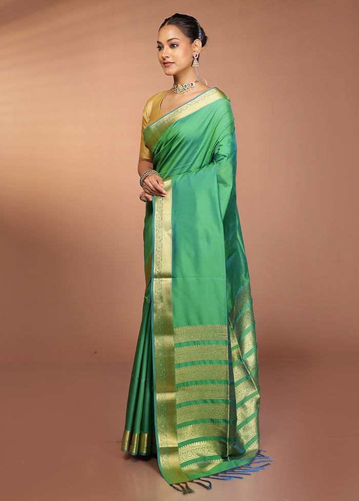 Green Kanjivaram Silk Saree With Blouse Piece