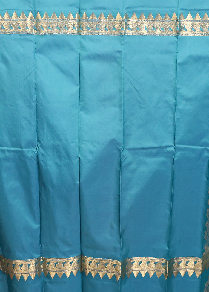 Yellow Handloom Kanjivaram Pure Silk Saree With Blouse Piece