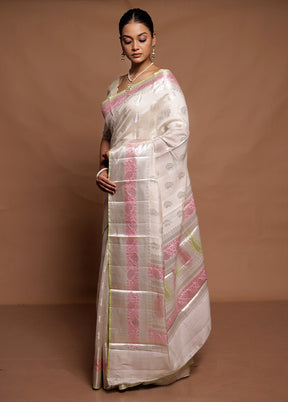 White Handloom Dupion Pure Silk Saree With Blouse Piece