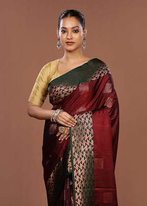 Maroon Dupion Silk Saree With Blouse Piece