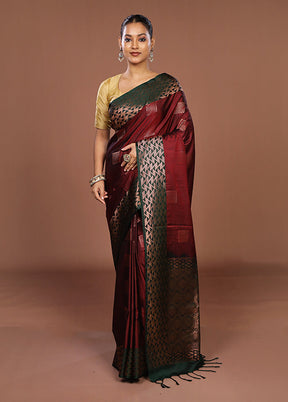 Maroon Dupion Silk Saree With Blouse Piece