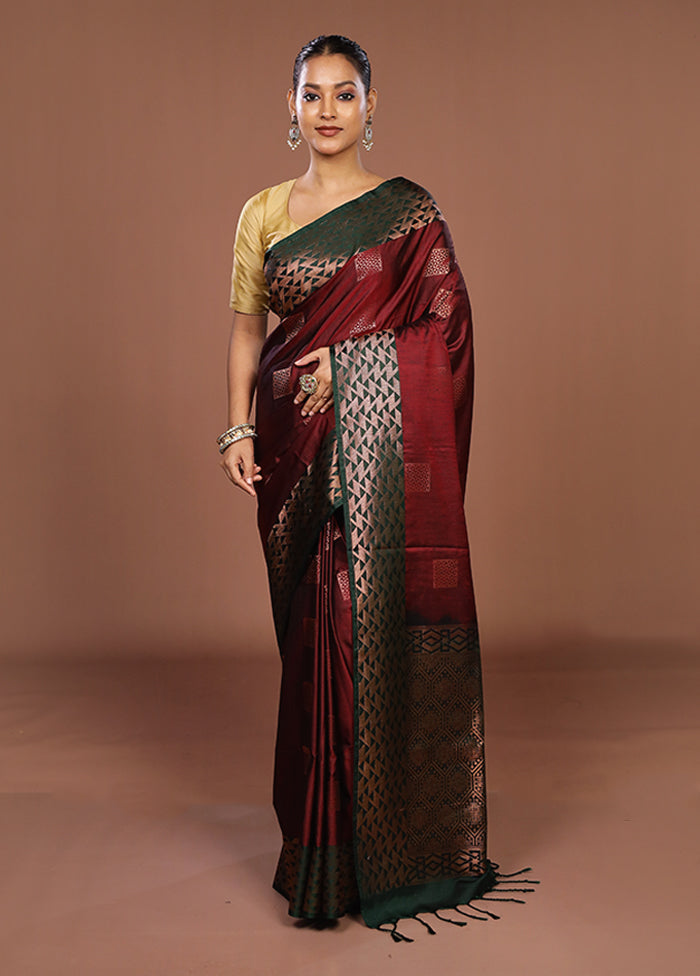 Maroon Dupion Silk Saree With Blouse Piece