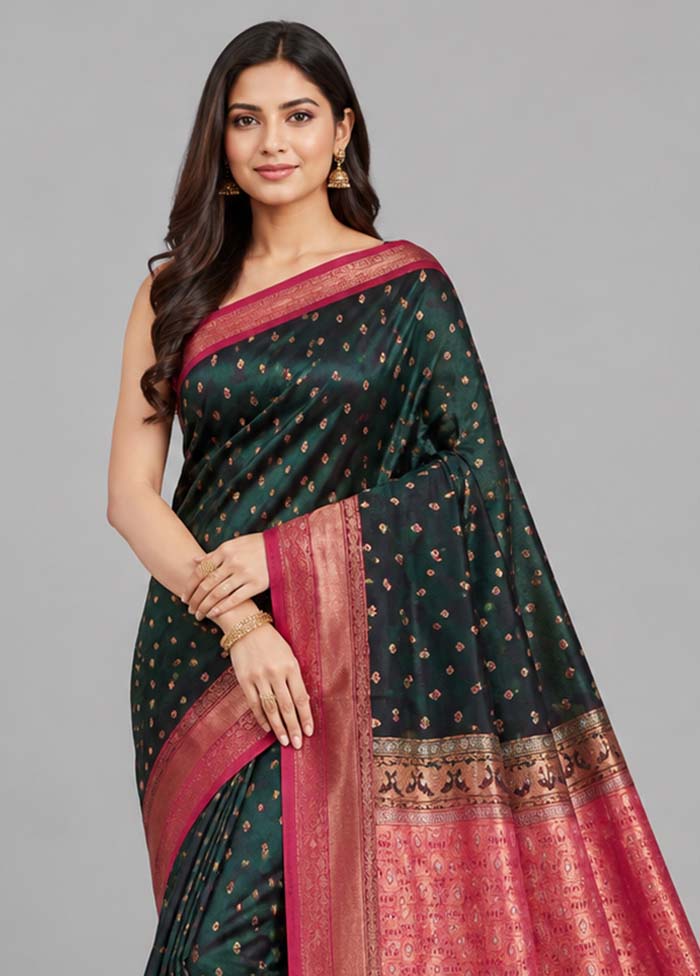 Green Dupion Silk Saree With Blouse Piece