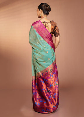 Green Kanjivaram Silk Saree With Blouse Piece