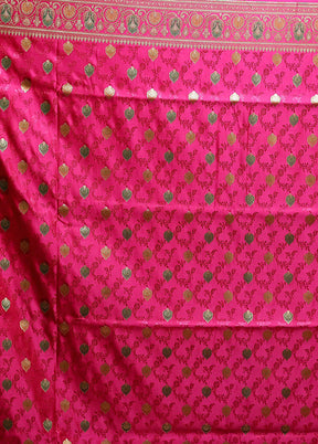 Orange Handloom Tanchoi Pure Silk Saree With Blouse Piece