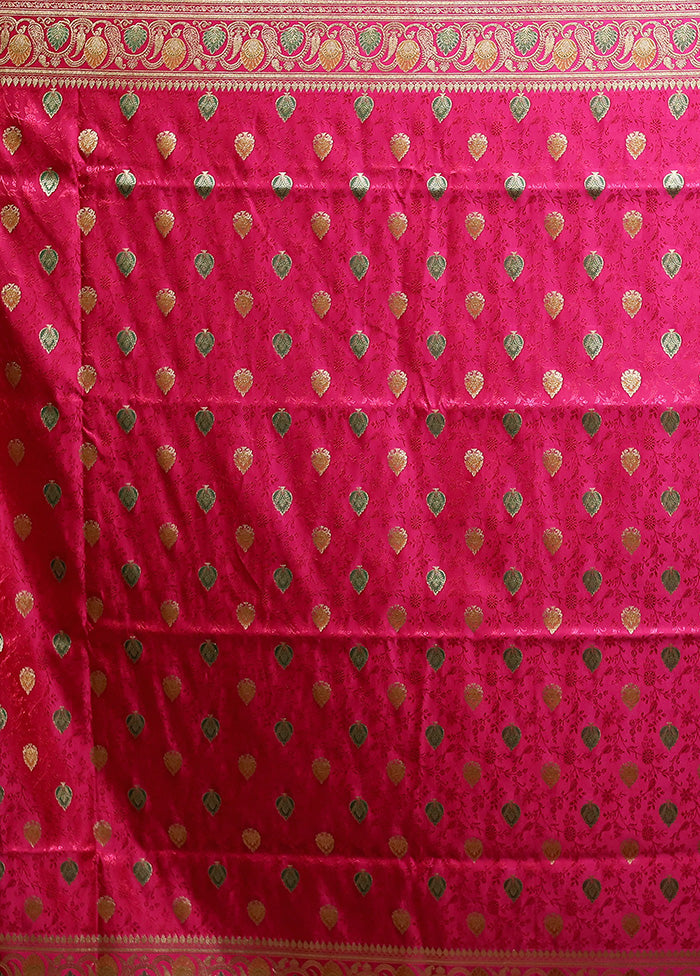 Wine Handloom Tanchoi Pure Silk Saree With Blouse Piece