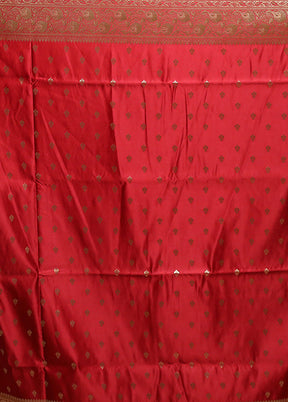 Red Banarasi Silk Saree With Blouse Piece