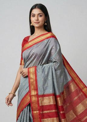 Grey Kanjivaram Silk Saree With Blouse Piece