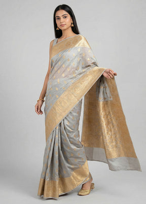 Grey Banarasi Silk Saree With Blouse Piece