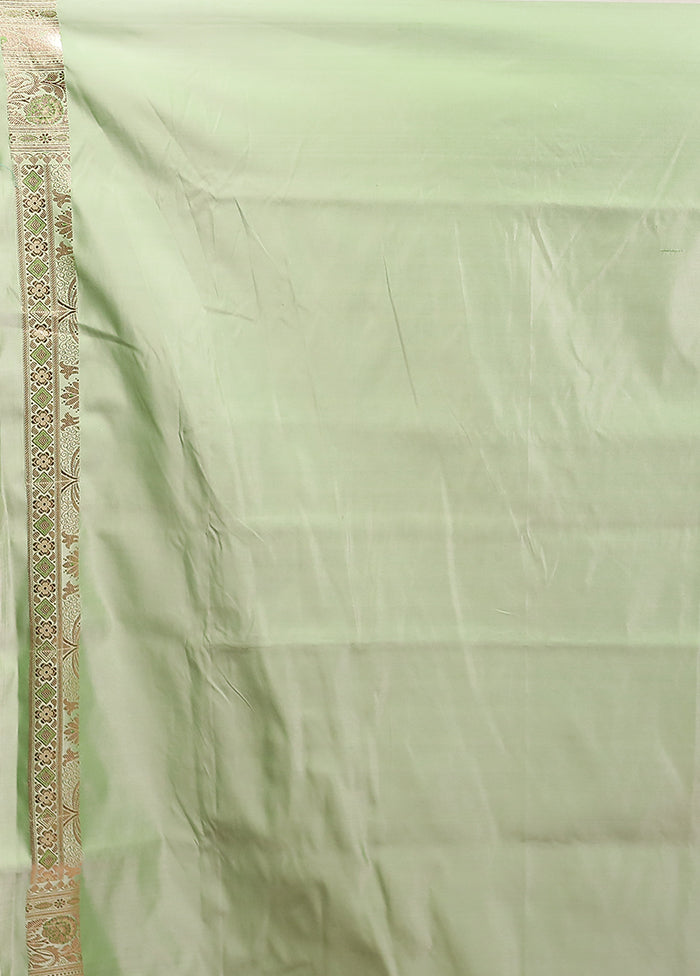 Green Banarasi Silk Saree With Blouse Piece