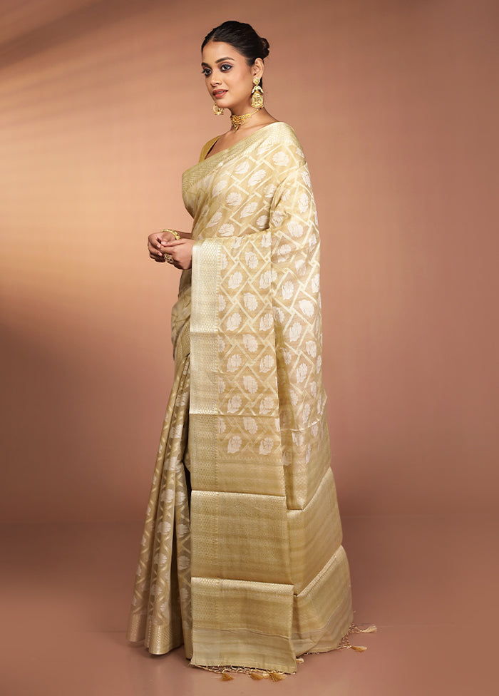 Cream Kora Silk Saree With Blouse Piece