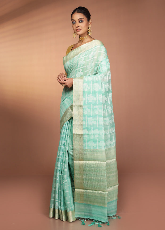 Green Kora Silk Saree With Blouse Piece
