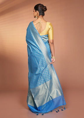 Blue Kora Silk Saree With Blouse Piece