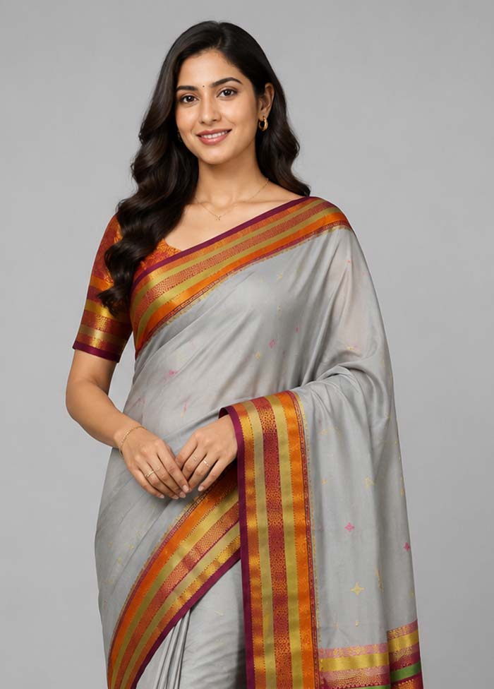 Grey Handloom Kanjivaram Silk Saree With Blouse Piece